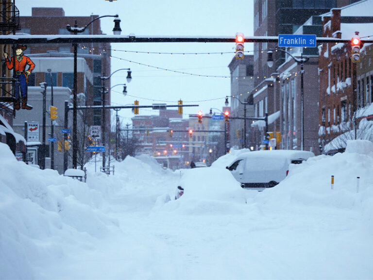 Winter storm Elliott blanket downtown Buffalo, New York