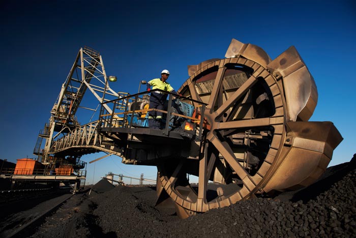 China’s biggest steel maker exits Queensland coal